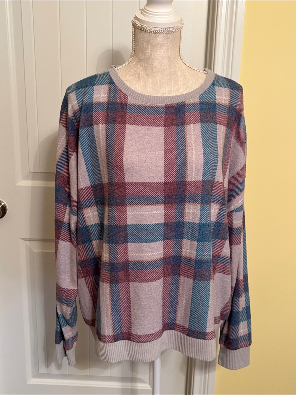 Natural Reflections Plaid Crewneck Sweater in Blue & Mauve